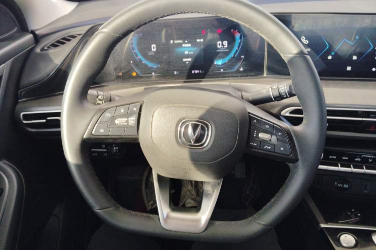 Used Changan Eado 2021 PLUS Blue Whale NE 1.4T GDI DCT Prestige Model