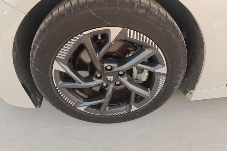 Used  GT 2023 560 Rear-Drive Tech Edition
