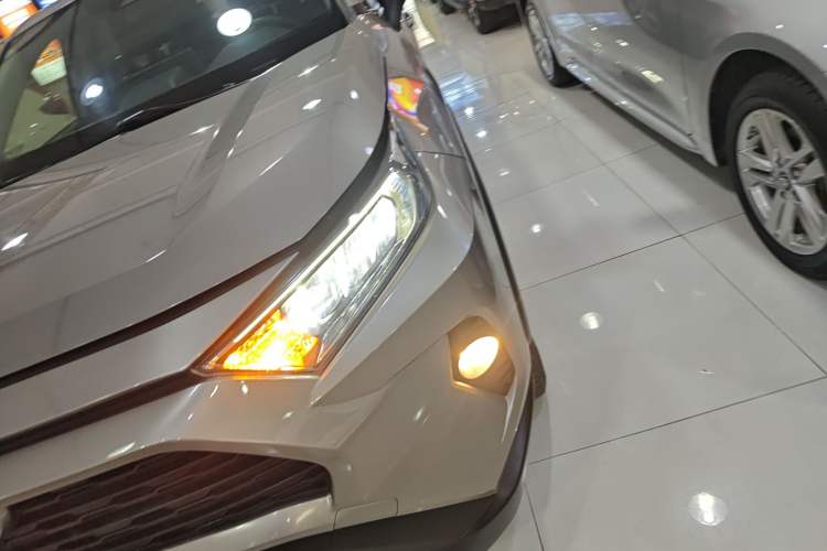 Used Toyota RAV4 2020 2.0L CVT Two-Wheel Drive Fashion Edition
