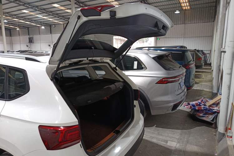 Used Volkswagen Tharu 2021 280TSI Two-Wheel Drive Comfort Edition