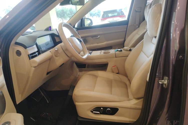 Used Hima AITO M5 2025 Extended-Range Ultra All-Wheel-Drive Version
