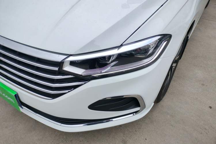 Used Volkswagen Lavida 2024 300TSI DSG Full-Comfort Edition
