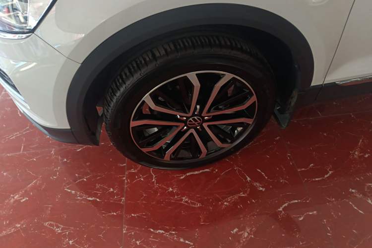 Used Volkswagen T-ROC 2022 280TSI DSG Two-Wheel Drive Elite PLUS
