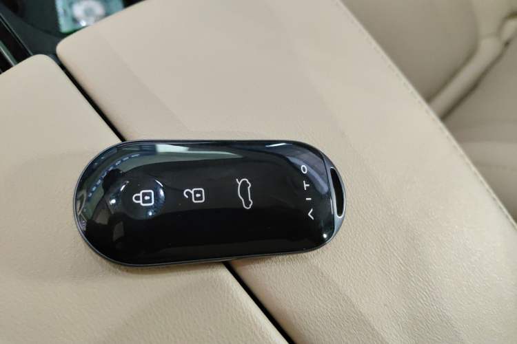 Used Hima AITO M7 2024 1.5T Rear-Drive Plus Version 5 Seats
