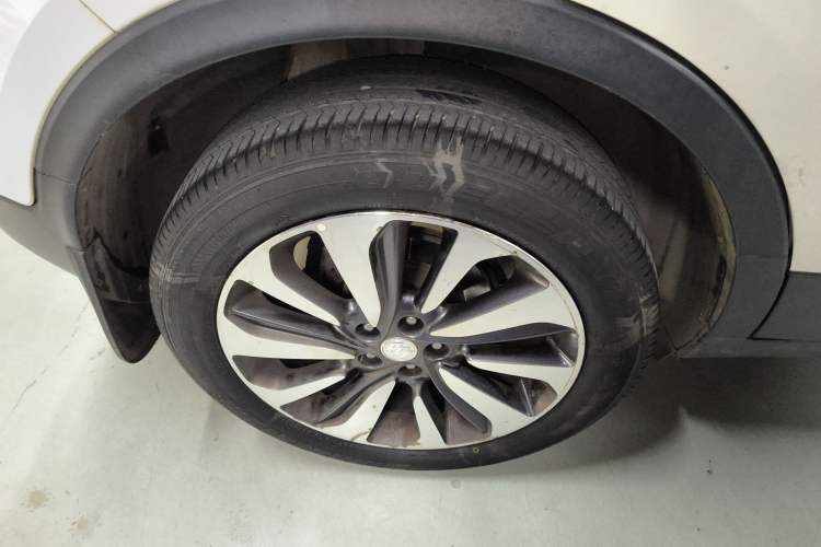 Used Buick Encore 2016 18T Automatic Two-Wheel Drive Urban Elite Model
