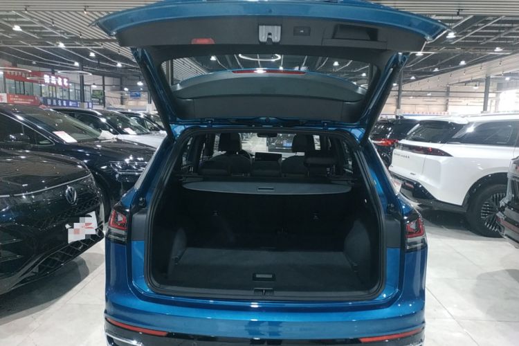 Used Volkswagen Tayron 2023 380TSI Four-Wheel Drive R-Line Pro Smart Edition
