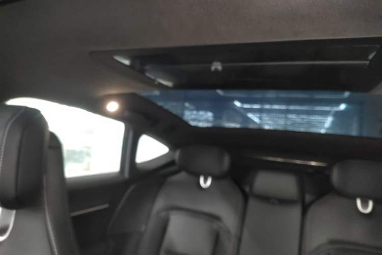 Used  12 2025 Ultra Extended-Range Edition