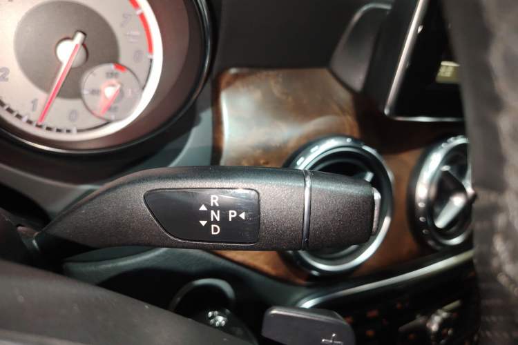 Used Mercedes-Benz GLA 2015 GLA 260 4MATIC Sport Edition
