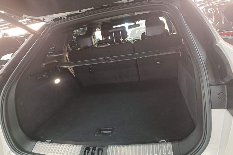 Used Lincoln MKX 2018 2.0T Two-Wheel Drive Deluxe Edition