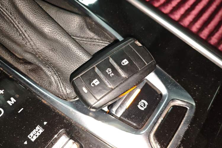 Used Changan CS75 2020 280T DCT Luxury Model China VI Standard
