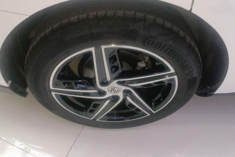 Used MG 7 2023 1.5T DCT Luxurious Supreme Edition
