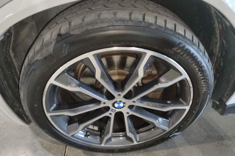 Used BMW X3 2020 xDrive30i Luxury Model with M Sport Package
