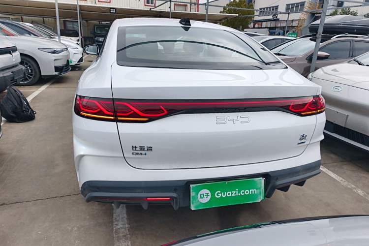 Used BYD Qin L 2025 DM-i Smart Drive 120KM Leading Model