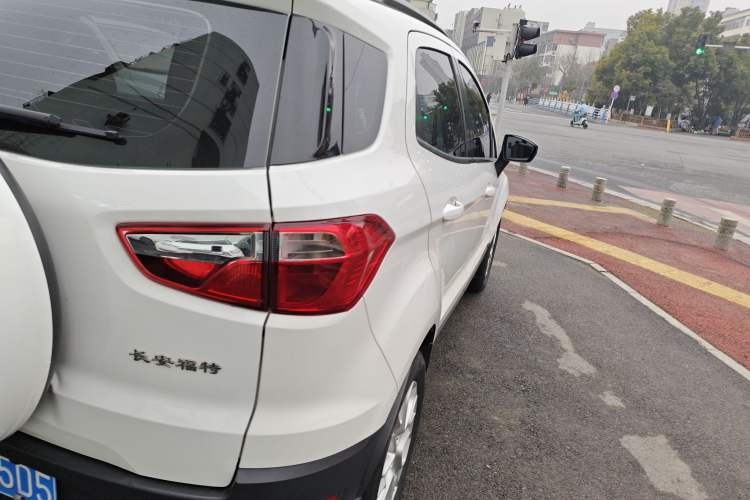 Used Ford EcoSport 2017 1.5L Manual Fashion Model