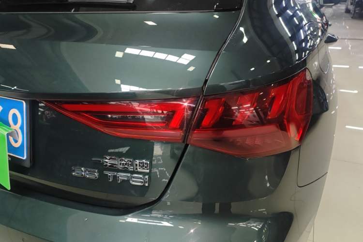 Used Audi A3 2024 Sportback 35 TFSI Fashionable Sports Model
