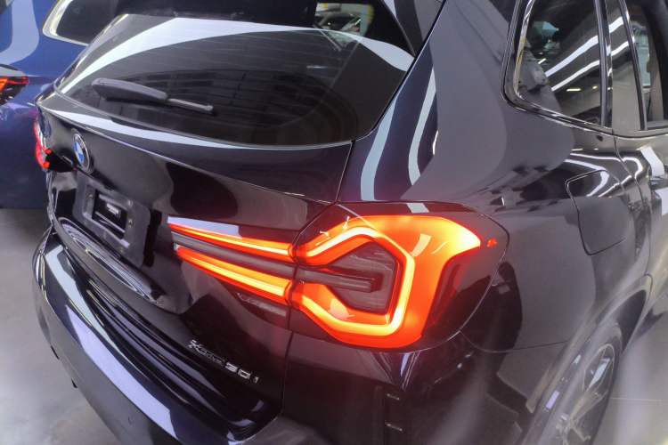 Used BMW X3 2022 Second Facelift xDrive30i Leading Edition M Night Sky Package
