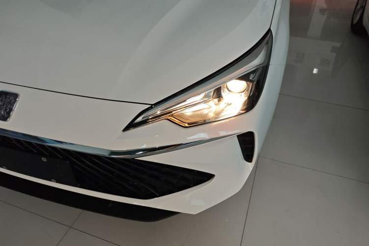 Used Roewe i5 2023 1.5L CVT Luxury Edition