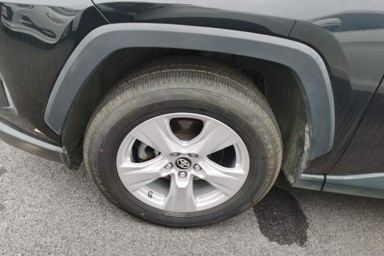 Used Toyota RAV4 2020 2.0L CVT Two-Wheel Drive Urban Edition
