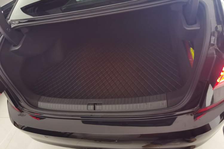 Used Volkswagen Passat 2023 Restyled 330TSI Starry Luxury Edition
