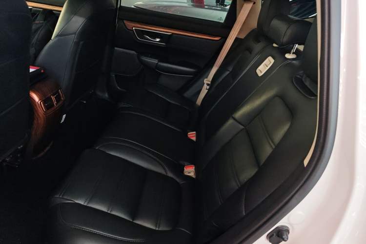 Used Honda CR-V 2021 240TURBO CVT 2WD Comfort Version