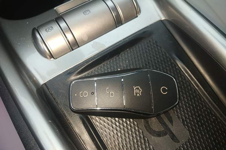 Used BYD Dolphin 2021 405 km Free Version