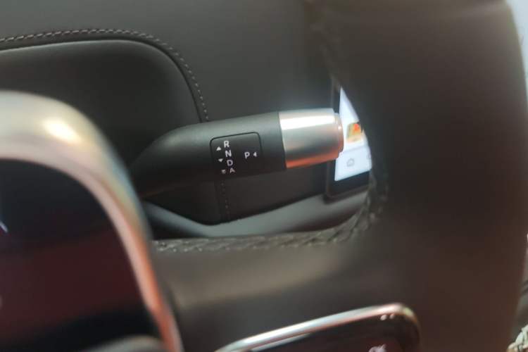 Used Li Auto L9 2025 Pro Smart Refresh Edition
