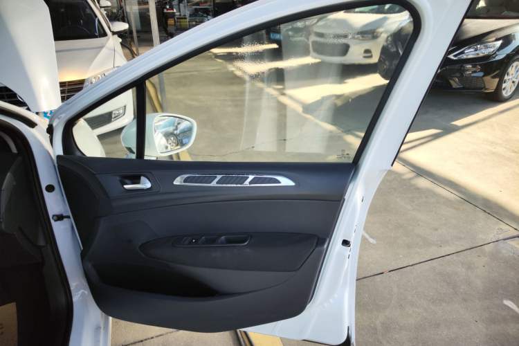 Used Peugeot 308 2014 Enjoy Edition Classic 1.6L Automatic Premium Model
