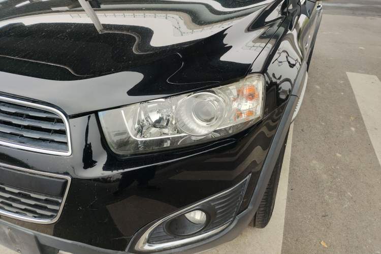 Used Chevrolet Captiva 2017 2.4L 4x4 Flagship Edition 7-Seater