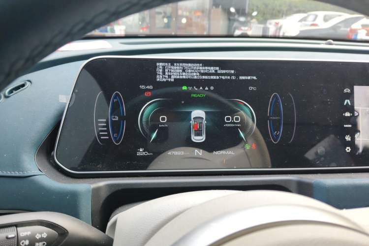 Used ORA Good Cat 2022 Morandi Edition 400km Standard Range Two-Week Young Enjoyment Version Lithium Iron Phosphate
