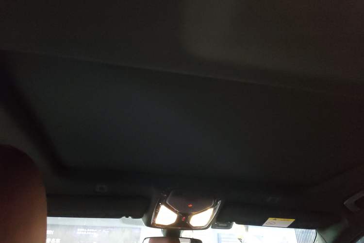 Used BMW 5 Series 2022 Second Facelift 525Li M Sport Package