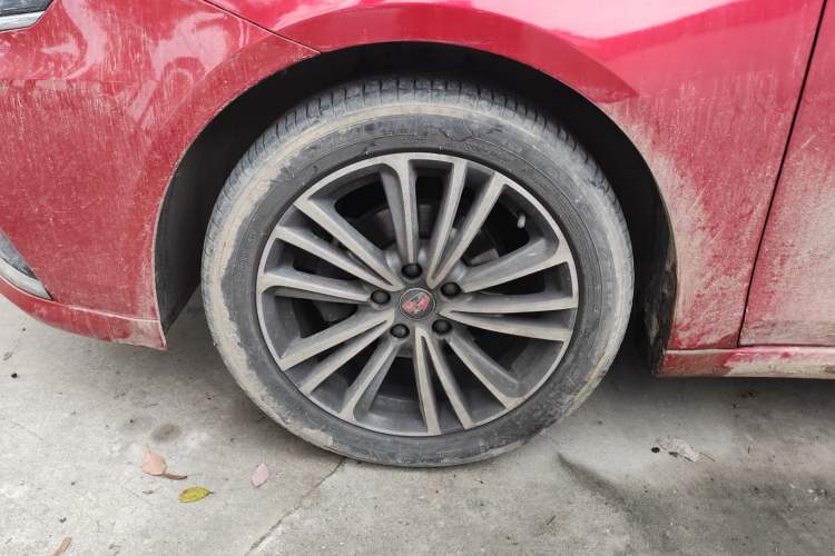 Used Roewe i6 2019 PLUS 1.6L CVT 4G Connected Flagship Deluxe Edition
