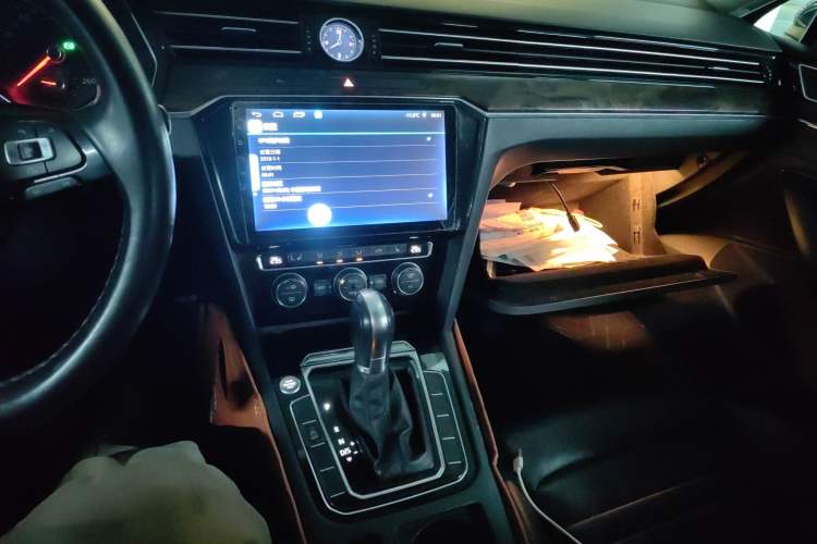 Used Volkswagen Magotan 2018 Facelift 330TSI DSG Luxury Model
