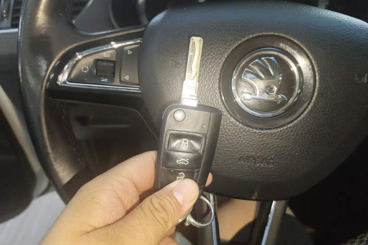 Used Skoda Octavia 2018 1.6L Automatic Luxury Edition
