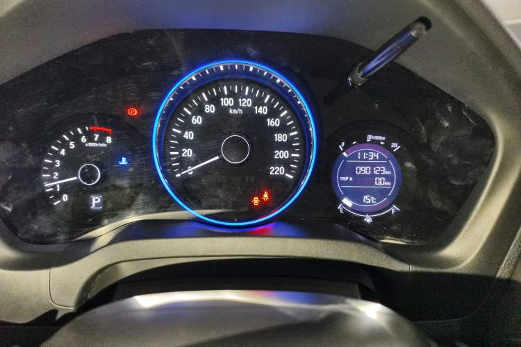 Used Honda Vezel 2017 1.8L CVT Front-Wheel Drive Pioneer Edition