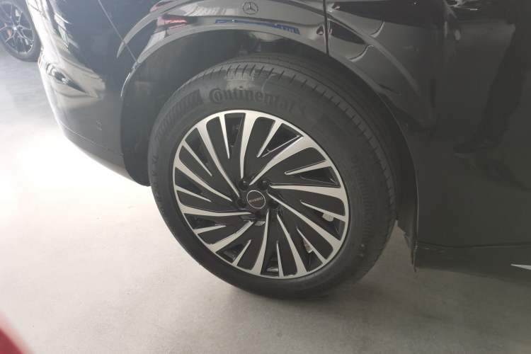 Used  Star Era ET 2025 Range-Extended 240 Pro All-Wheel Drive High-Speed Driver Assistance
