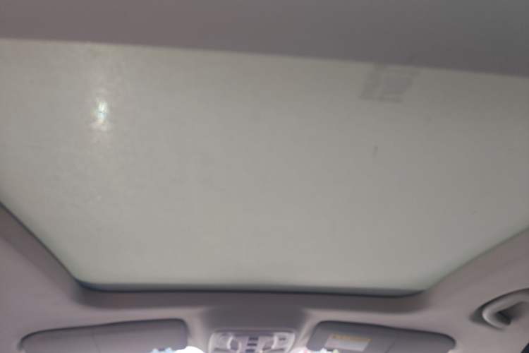 Used Roewe RX5 MAX 2019 300TGI Automatic 4G Connect Luxury Edition
