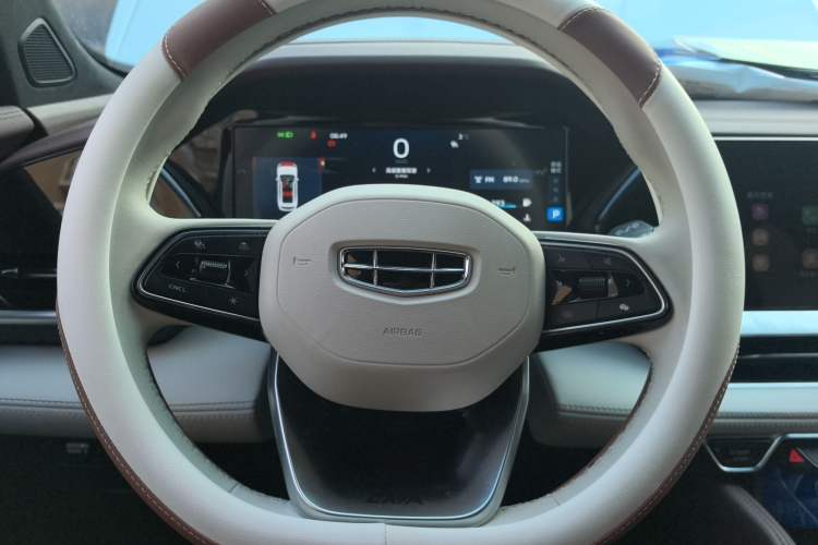 Used Geely Auto Monjaro L 2021 2.0TD DCT EVO Two-Wheel Drive Prestige Version
