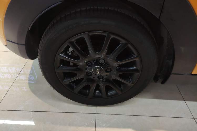 Used  MINI 2016 1.5T COOPER Five-Door Edition
