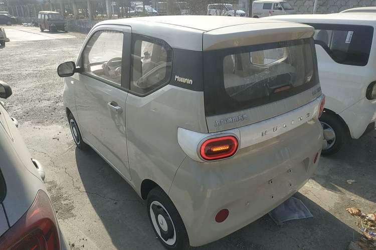 Used Wuling Hongguang MINIEV 2024 3rd Generation 215km Youth Edition
