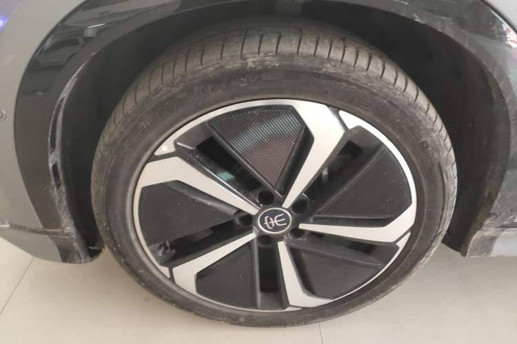 Used BYD Song L EV 2024 662 km Excellence Version
