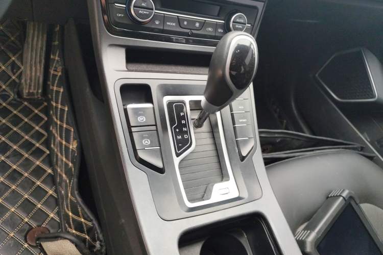 Used Geely Auto Emgrand GL 2021 UP 1.4T CVT Leading Edition
