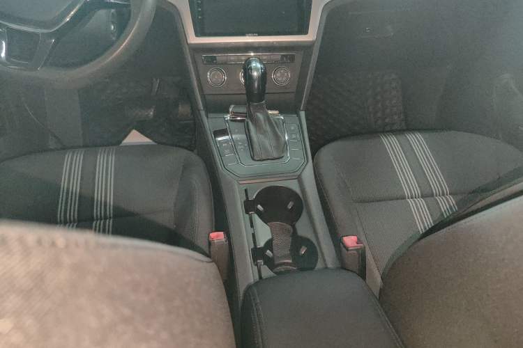 Used Volkswagen Lamando 2017 230TSI DSG Fashion Edition
