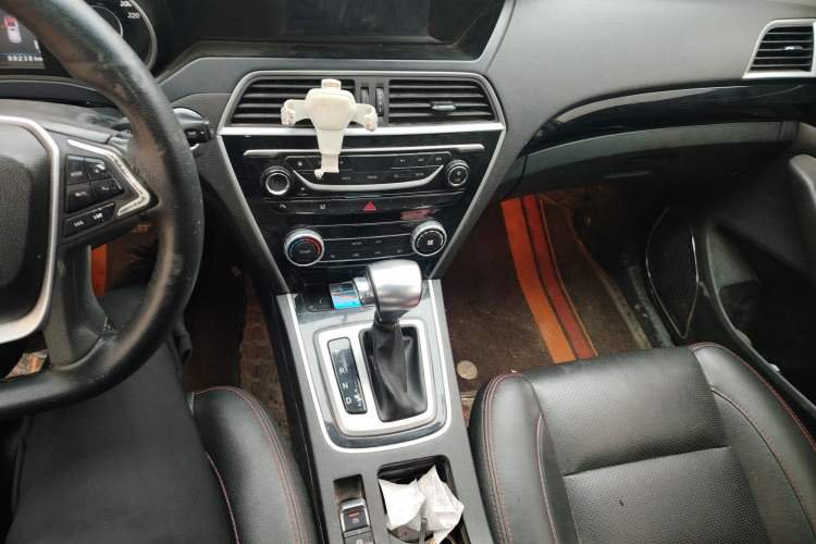 Used Leopaard CS10 2017 2.0T Automatic Luxury Model
