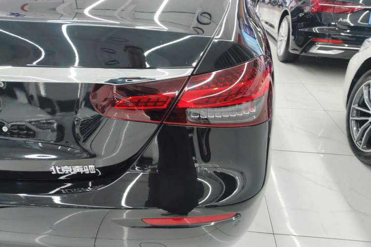 Used Mercedes-Benz E-Class 2023 Updated E 300 L Luxury Edition
