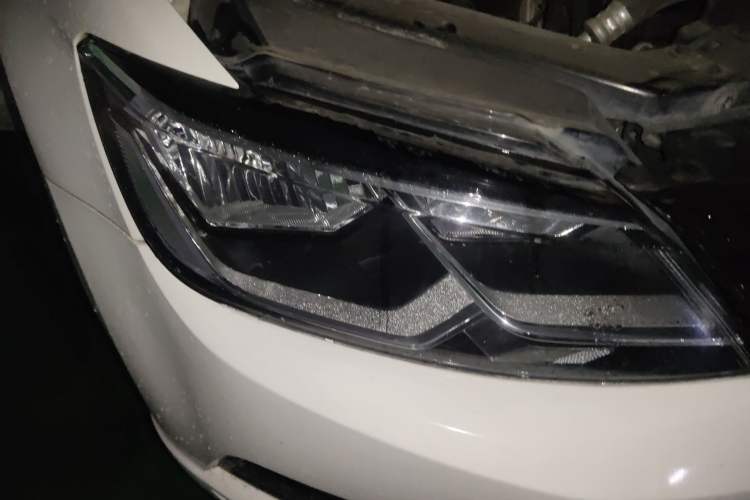 Used Volkswagen Lamando 2015 230TSI DSG Fashion Edition