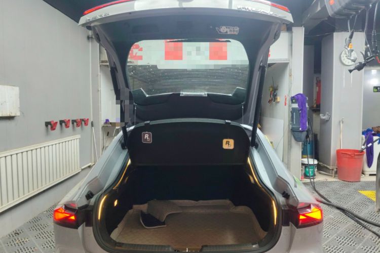 Used Changan UNI-V iDD 2023 ZhiDian iDD 1.5T 113km ZhiKu Model
