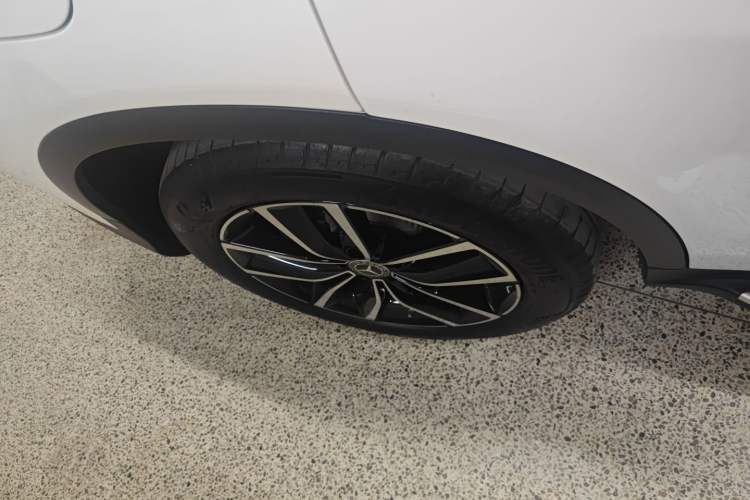 Used Mercedes-Benz GLC 2022 Second Facelift GLC 260 L 4MATIC Luxury Edition