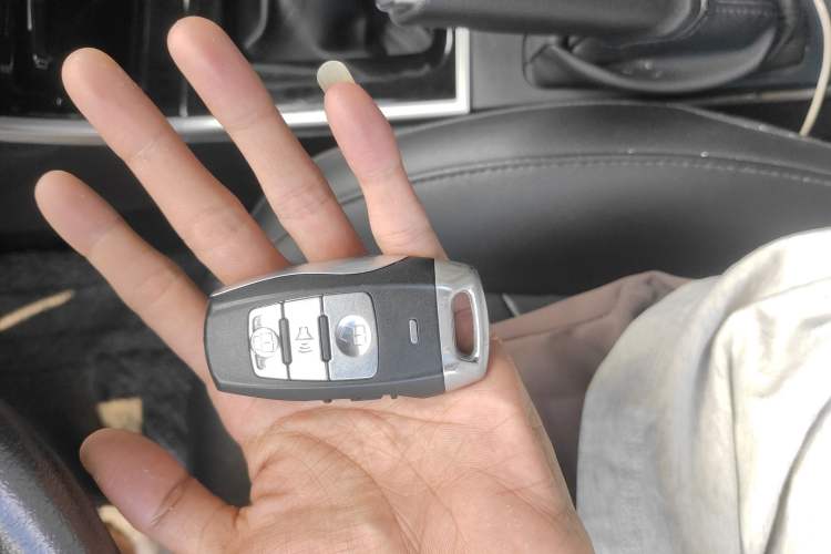 Used Haval H2 2016 Red-Label 1.5T Manual Two-Wheel Drive Comfort Model
