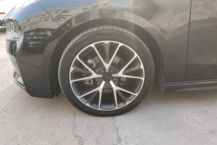 Used Lynk & Co 03 2018 1.5TD DCT JingPro Edition China V Standard