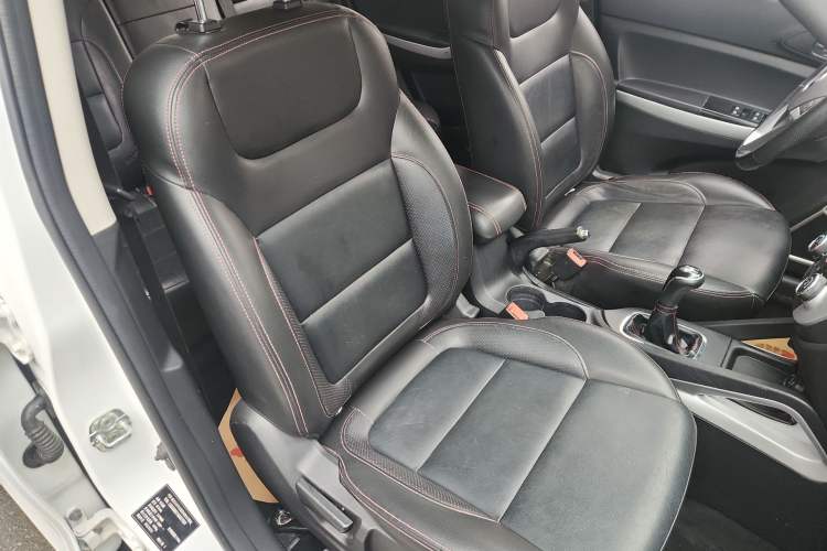 Used Changan CS35 2016 1.6L Manual Luxury Model China IV Standard
